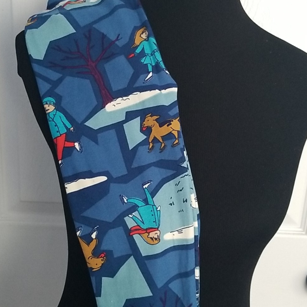 LuLaRoe Holiday Print Kid Legging L/XL